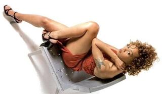 Lisa 'Left Eye' Lopes feet photo thumbnail