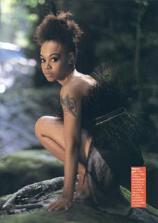 Lisa 'Left Eye' Lopes feet photo thumbnail