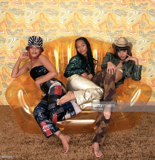 Lisa 'Left Eye' Lopes feet photo thumbnail