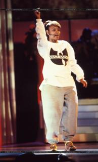 Lisa 'Left Eye' Lopes feet photo thumbnail
