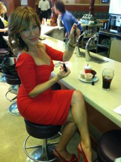 Lisa Ann Walter feet photo 2