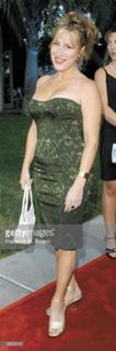 Lisa Ann Walter feet photo 9
