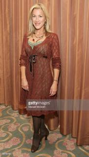 Lisa Ann Walter feet photo 6