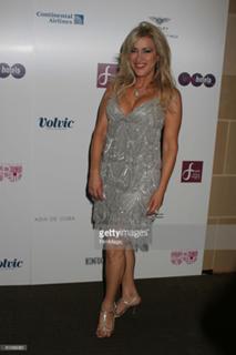 Lisa Ann Walter feet photo 1