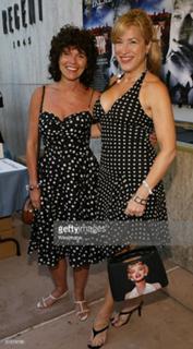 Lisa Ann Walter feet photo 13