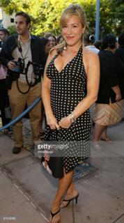 Lisa Ann Walter feet photo 12