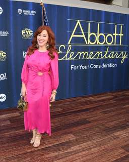 Lisa Ann Walter feet photo 10