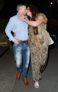 Lisa Appleton feet photo 5
