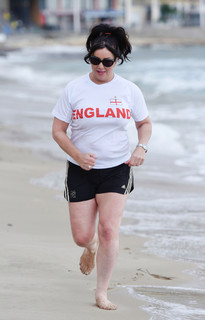 Lisa Appleton feet photo 11