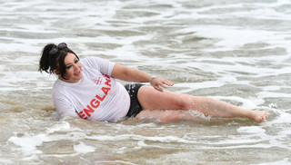 Lisa Appleton feet photo 9