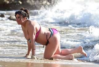 Lisa Appleton feet photo 1