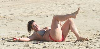 Lisa Appleton feet photo 16