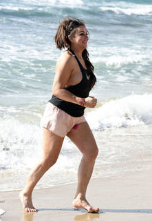 Lisa Appleton feet photo 8