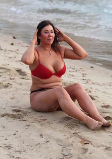Lisa Appleton feet photo 11