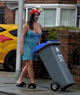 Lisa Appleton feet photo 14