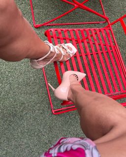 Lisa Arrindell feet photo 9