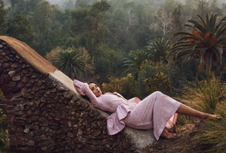 Lisa Bonet feet photo thumbnail