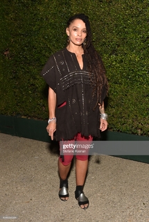 Lisa Bonet feet photo thumbnail