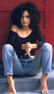 Lisa Bonet feet photo thumbnail
