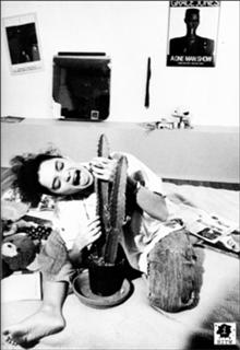 Lisa Bonet feet photo thumbnail