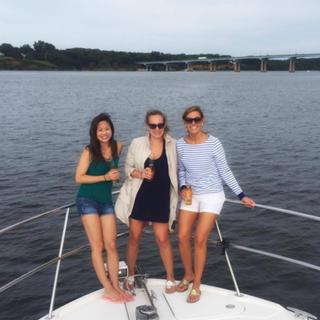 Lisa Boothe feet photo thumbnail