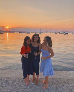 Lisa Boothe feet photo thumbnail