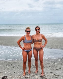 Lisa Boothe feet photo thumbnail