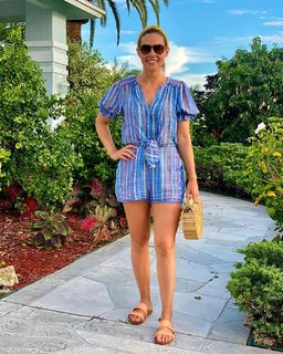 Lisa Boothe feet photo thumbnail