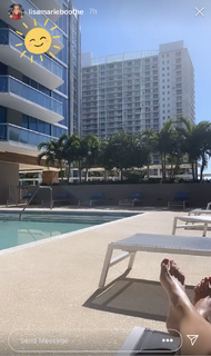 Lisa Boothe feet photo thumbnail