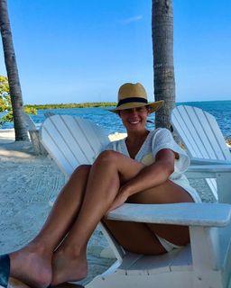 Lisa Boothe feet photo thumbnail