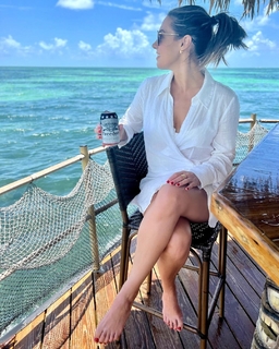 Lisa Boothe feet photo thumbnail