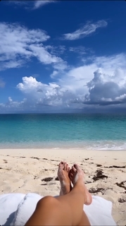 Lisa Boothe feet photo thumbnail