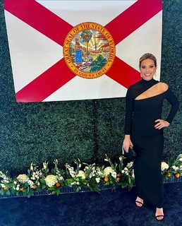 Lisa Boothe feet photo thumbnail