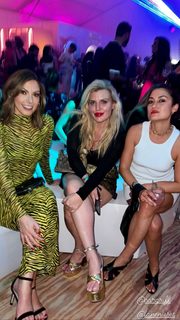 Lisa Boothe feet photo thumbnail