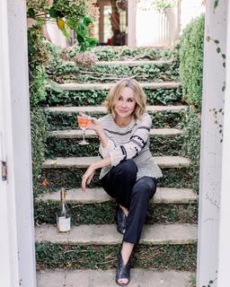 Lisa Breckenridge feet photo 14