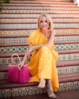 Lisa Breckenridge feet photo 1