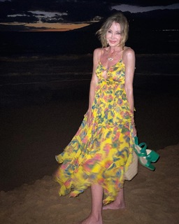 Lisa Breckenridge feet photo 4