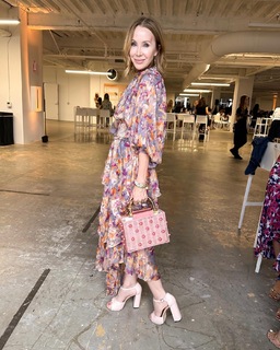 Lisa Breckenridge feet photo 3