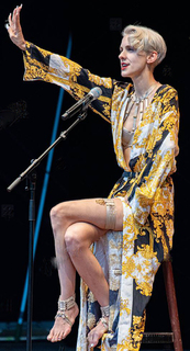 Lisa Eckhart feet photo 10