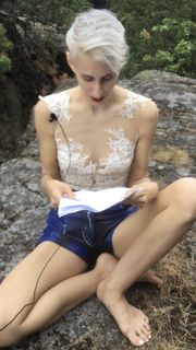 Lisa Eckhart feet photo 1