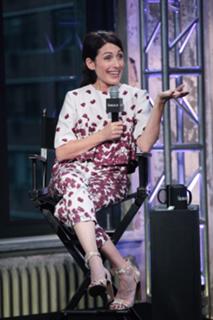 Lisa Edelstein feet photo thumbnail