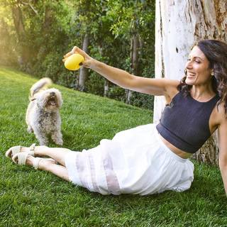 Lisa Edelstein feet photo thumbnail