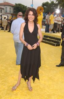 Lisa Edelstein feet photo thumbnail