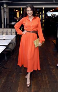 Lisa Edelstein feet photo thumbnail