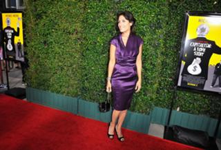 Lisa Edelstein feet photo thumbnail
