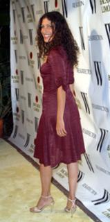 Lisa Edelstein feet photo thumbnail