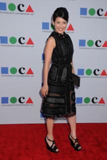 Lisa Edelstein feet photo thumbnail