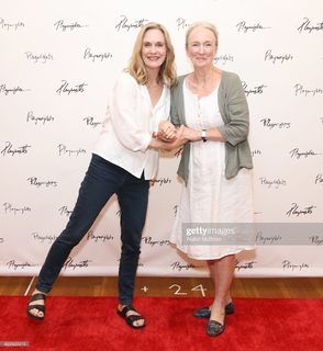 Lisa Emery feet photo 9