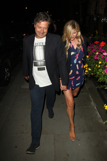 Lisa Faulkner feet photo 5