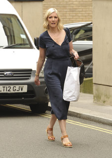 Lisa Faulkner feet photo 2